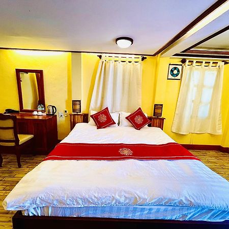 Vieng Savanh II Hotel 琅勃拉邦 外观 照片