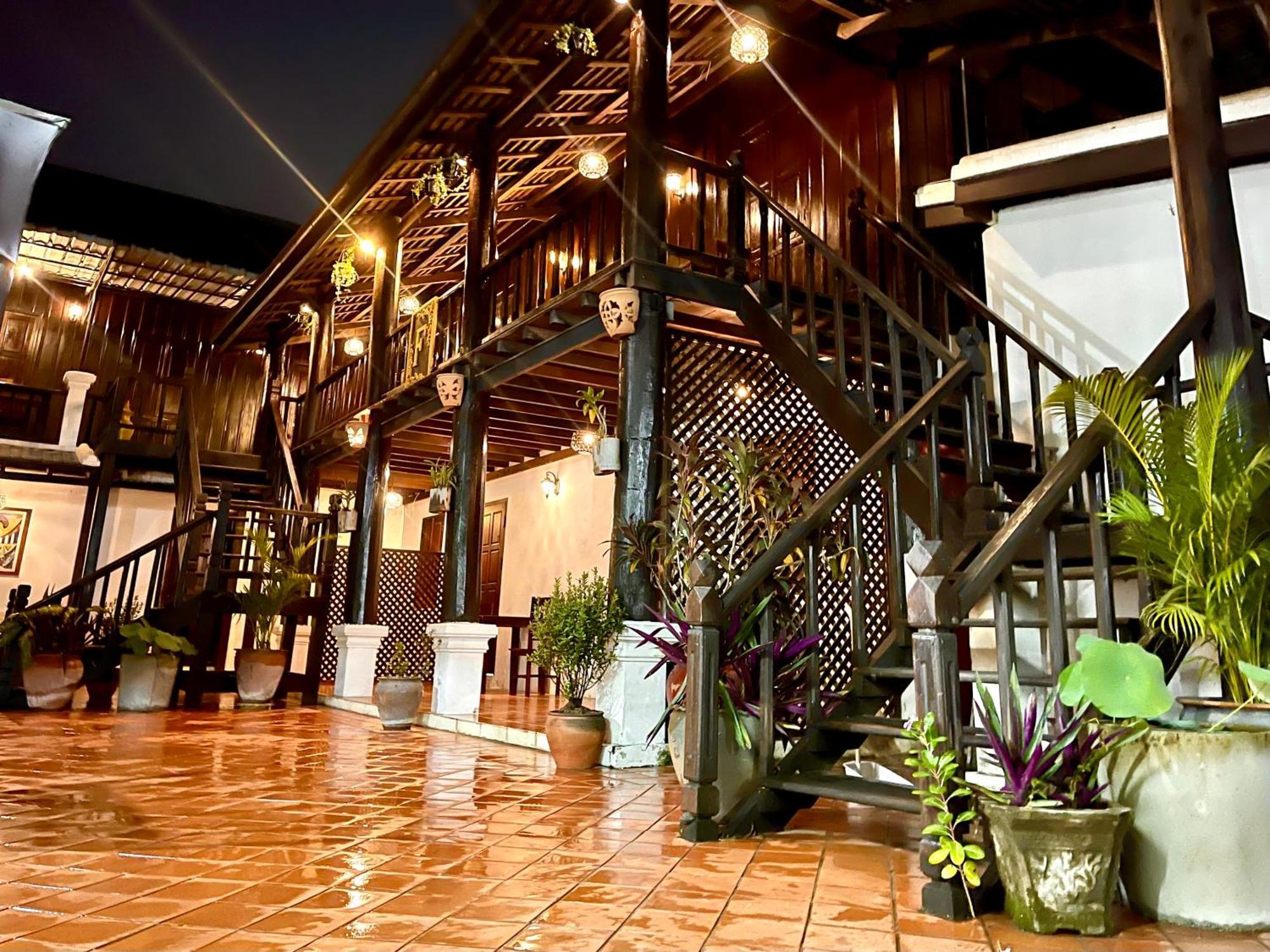 Vieng Savanh II Hotel 琅勃拉邦 外观 照片
