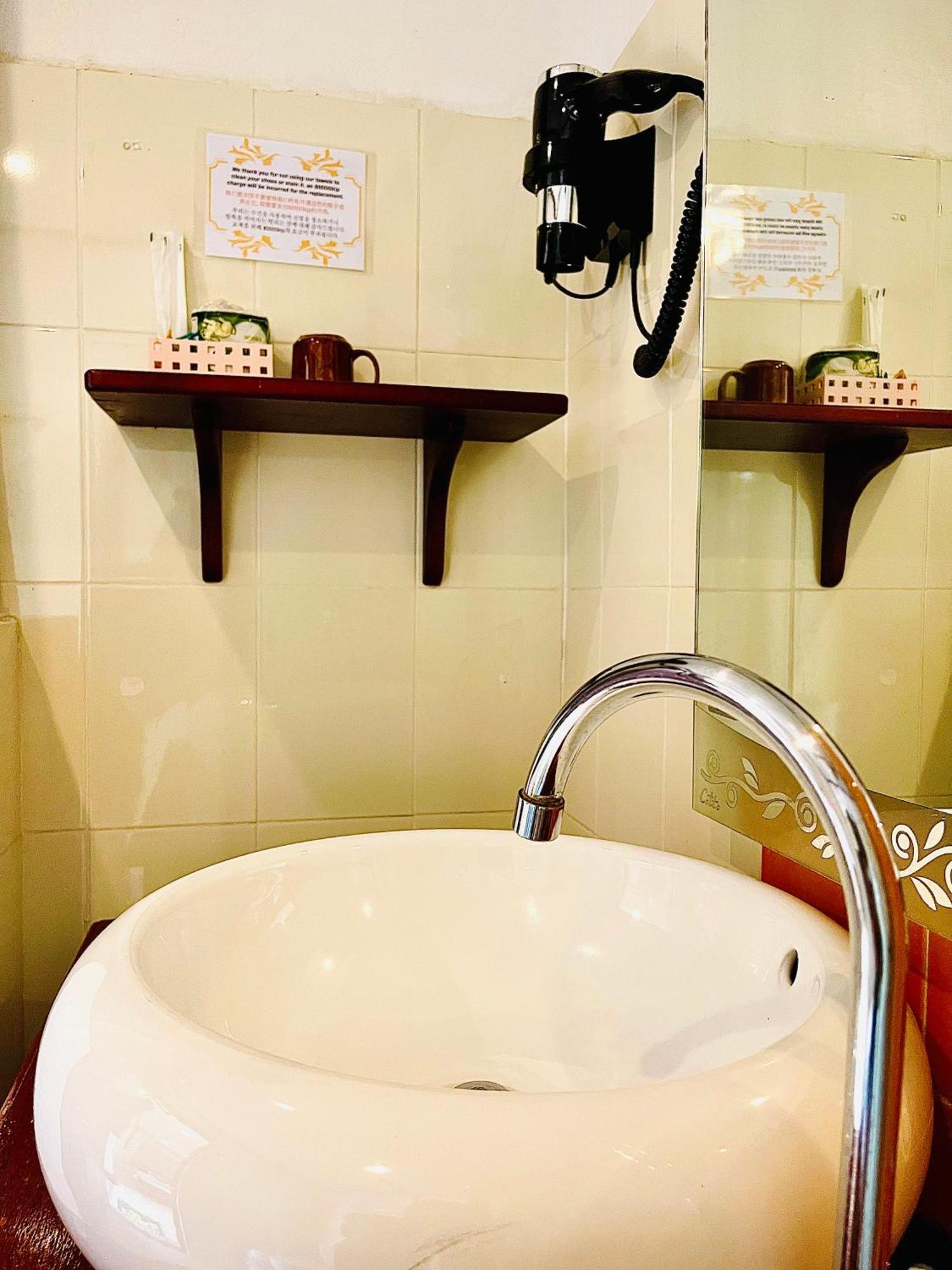 Vieng Savanh II Hotel 琅勃拉邦 外观 照片
